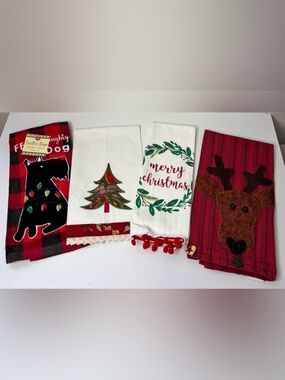 CHRISTMAS HOLIDAY TOWELS (SET OF 4)
